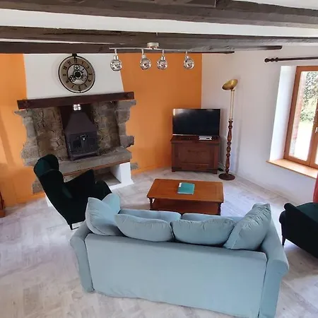 Le Mont, A La Campagne En Normandie, Proche Du Mont St Michel * Lolif