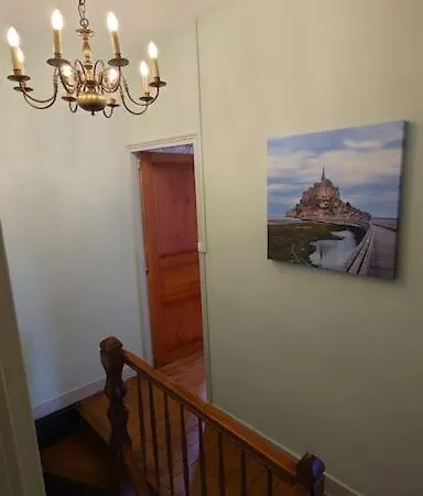 Vakantiehuis Le Mont, A La Campagne En Normandie, Proche Du Mont St Michel Lolif
